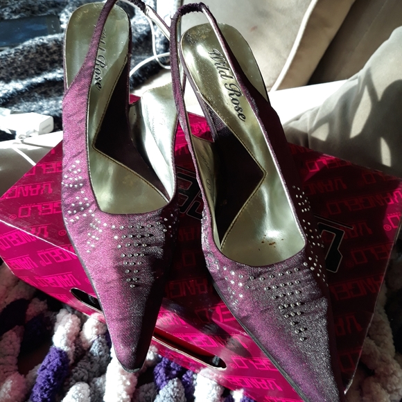 Purple sling backs, size 7, wild rose, satin, with rhinestones - Picture 4 of 8